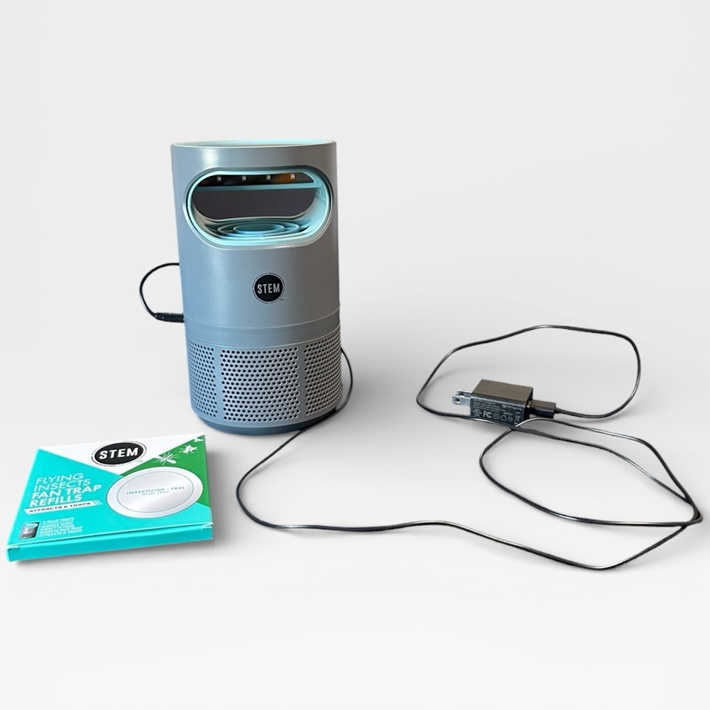 STEM Flying Insect Trap With Uv Lights, fan, and sticky pads